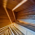 Ans Hanza Tower No 632 - Swimming Pool, Sauna, Jacuzzi, Viewing Terrace 아파트