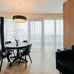 Ans Hanza Tower No 632 - Swimming Pool, Sauna, Jacuzzi, Viewing Terrace 슈체친