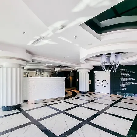 Ans Hanza Tower No 632 - Swimming Pool, Sauna, Jacuzzi, Viewing Terrace * Estetino