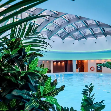 Ans Hanza Tower No 632 - Swimming Pool, Sauna, Jacuzzi, Viewing Terrace * 슈체친
