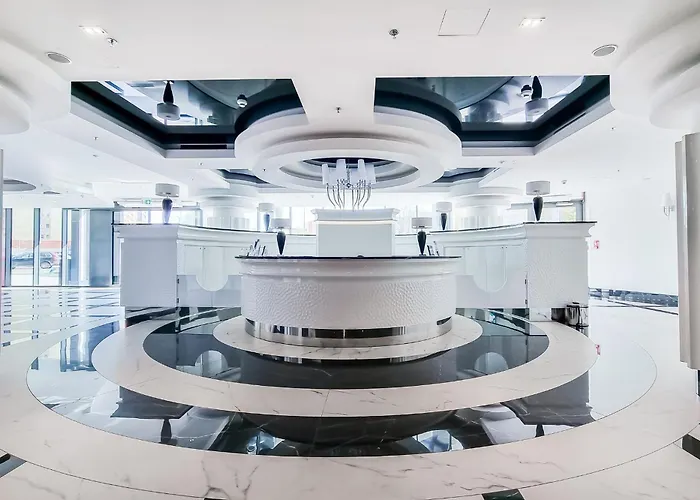 Διαμέρισμα Ans Hanza Tower No 632 - Swimming Pool, Sauna, Jacuzzi, Viewing Terrace