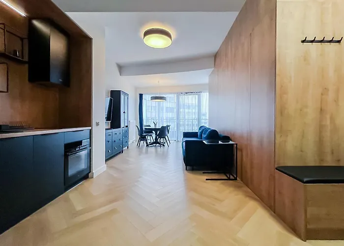 Ans Hanza Tower No 632 - Swimming Pool, Sauna, Jacuzzi, Viewing Terrace Διαμέρισμα *